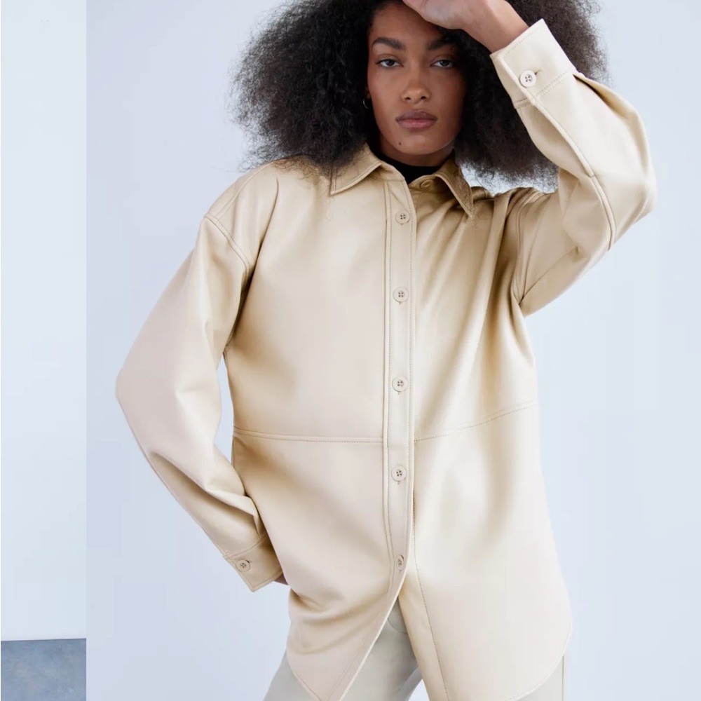 Aritzia Babaton beige vegan leather shacket